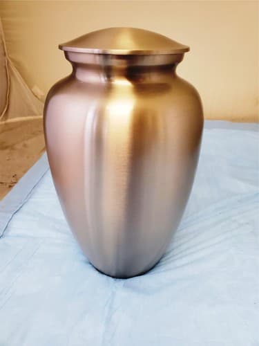 Modern Beautiful Design Handcrafted Urn for Human Ashes BA-612 - Image 1
