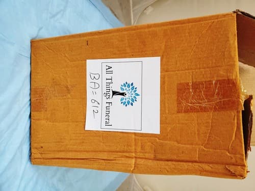 Modern Beautiful Design Handcrafted Urn for Human Ashes BA-612 - Thumbnail 2