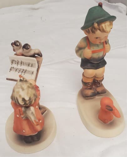 Lot of 12 Vintage Hummel Hand-Painted Ceramic Child Figurines - Thumbnail 4