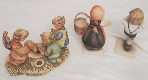 Lot of 12 Vintage Hummel Hand-Painted Ceramic Child Figurines - Thumbnail 21