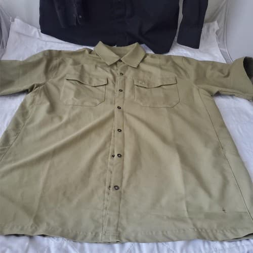 Lot of 2 Assorted Half Sleeve Shirts Size M - Thumbnail 4