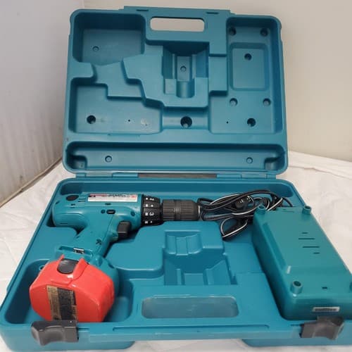 `Makita 6333D 14.4V Cordless Drill Driver w/DC1410 Charger 1422 Battery LOT-1065 - Image 1