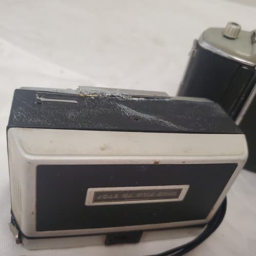 Lot of 3 Vintage Instamatic 304, Keytone 8 M.M & Kodak Tourist Camera - Thumbnail 4