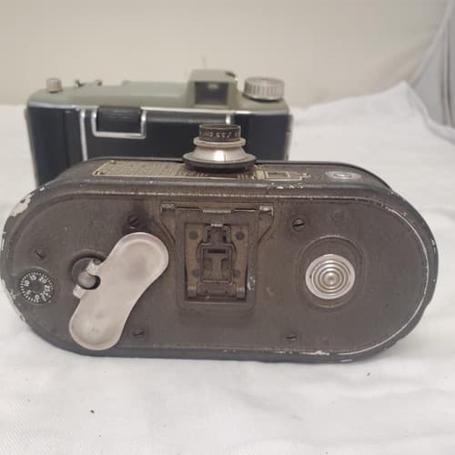 Lot of 3 Vintage Instamatic 304, Keytone 8 M.M & Kodak Tourist Camera - Thumbnail 7