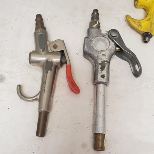 Lot of Pneumatic Air Blow Guns and Nozzles Industrial Air Tools LOT-365 - Thumbnail 6