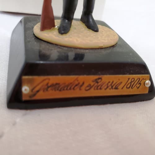 Grenadier Russia 1805 Napoleon Figure Toy Soldier - Thumbnail 3