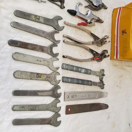 Lot of 21 Mixed Tool Wrenches, Pliers, Clamps, Files, Knife, Shop Gear LOT-883 - Thumbnail 10