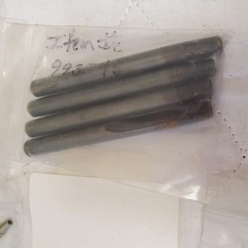 Lot of Assorted Punch, Screws & Other Tools LOT 110 - Thumbnail 8