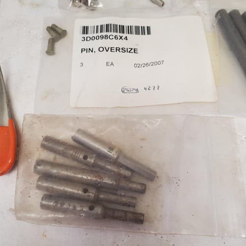Lot of Assorted Punch, Screws & Other Tools LOT 110 - Thumbnail 7