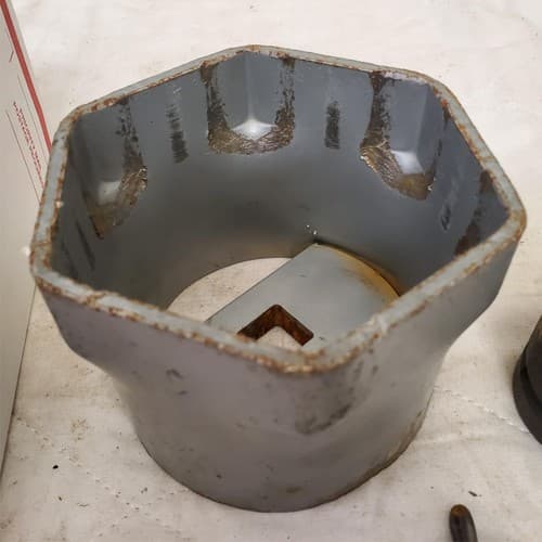 Lot of Assorted Punch, Screws & Other Tools LOT 110 - Thumbnail 16