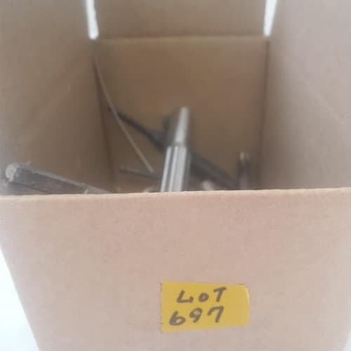 Lot of Miscellaneous Assorted Machine Tools & Parts LOT697 - Thumbnail 3