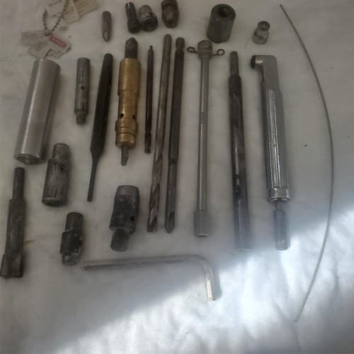 Lot of Miscellaneous Assorted Machine Tools & Parts LOT697 - Thumbnail 5