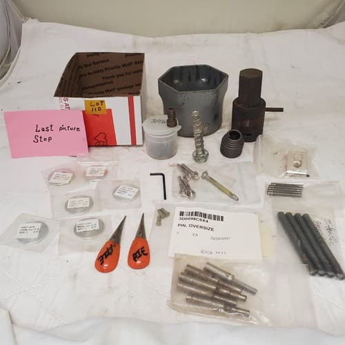 Lot of Assorted Punch, Screws & Other Tools LOT 110 - Thumbnail 21