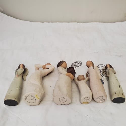 Collection of Assorted Demdaco Willow Tree Sculpted Hand-Painted figurines - Thumbnail 5