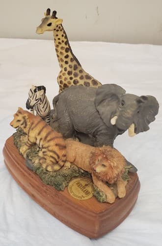 Westland Limited Edition Natures Images Zoo Animals Music Box Born Free - Thumbnail 6