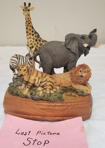 Westland Limited Edition Natures Images Zoo Animals Music Box Born Free - Thumbnail 11
