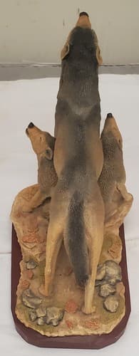 Estevez Creations Limited Wolves Wolf Autumn Lesson Made in Mexico Sculpture - Thumbnail 5
