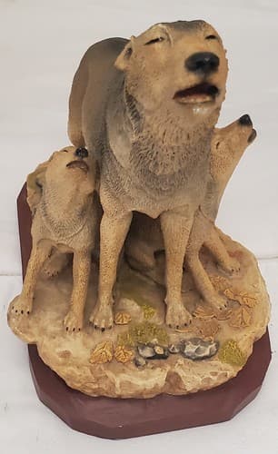 Estevez Creations Limited Wolves Wolf Autumn Lesson Made in Mexico Sculpture - Thumbnail 7