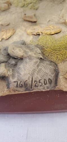 Estevez Creations Limited Wolves Wolf Autumn Lesson Made in Mexico Sculpture - Thumbnail 8