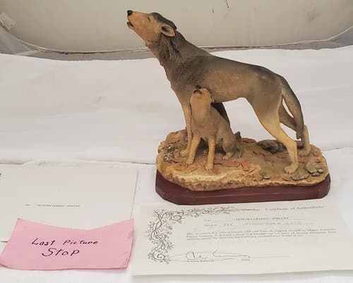 Estevez Creations Limited Wolves Wolf Autumn Lesson Made in Mexico Sculpture - Thumbnail 11