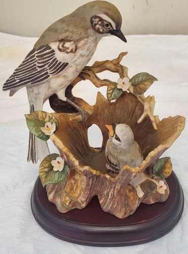 Homco 1994 Mockingbird Figurine by Tamiki Mizuno Mother & Baby Birds Masterpiece - Thumbnail 2