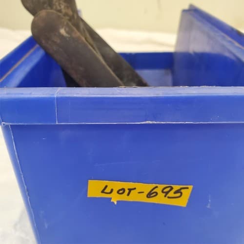 Lot of 4 Assorted Screw Removal Impact Tool LOT-695 - Thumbnail 3