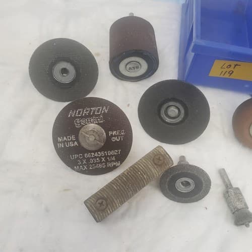 Lot of Osborn Misc. Brand Disc Brush Grinder Sander Attachments - Thumbnail 8