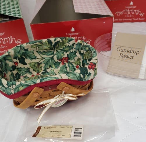 Longaberger Holiday Basket Set 2003–2006 Melody Gumdrop Tinsel Berry w/ Boxes - Thumbnail 2