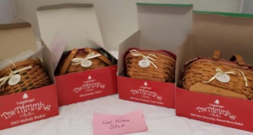 Longaberger Holiday Basket Set 2003–2006 Melody Gumdrop Tinsel Berry w/ Boxes - Thumbnail 24