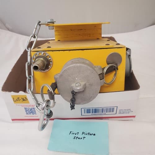 Clayton 3 Port Distribution Module for Electric DustMaster Vacuum LOT-363 - Image 1