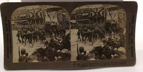1901 President McKinley, Funeral Procession Cleveland White House Stereoview - Thumbnail 3