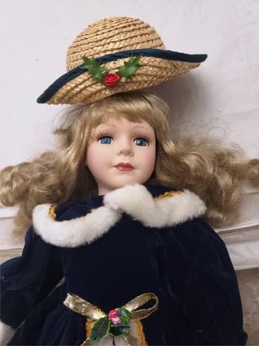 Vintage Original Christmas Porcelain Girl Fashion Doll Blue/White Dress - Thumbnail 5