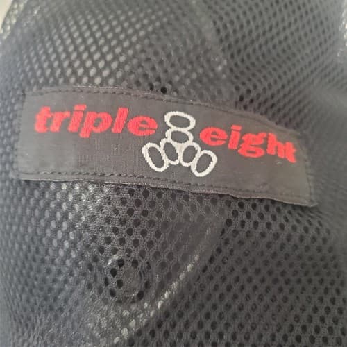 Triple Eight Black Multi-Sport Protective Knee Elbow Pads - Thumbnail 2