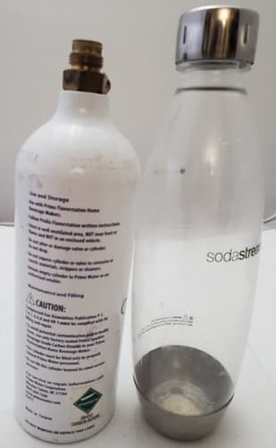 SodaStream 1 Pack Water Bottle & Primo Sparkler Beverage Grade Carbon Tank EMPTY - Image 1
