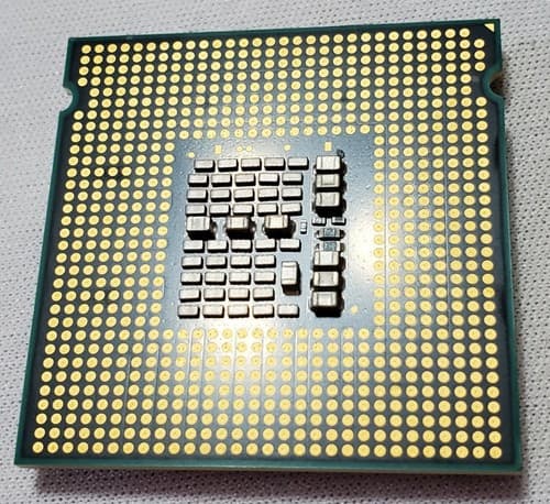 Intel Pentium D 830 SL88S 3.0GHz Socket 775 LGA775 Desktop Processor CPU - Thumbnail 2