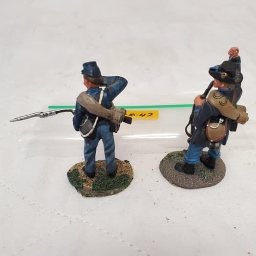 Lot of 2 Hand Painted Metal Toy Soldier CM-42 - Thumbnail 4