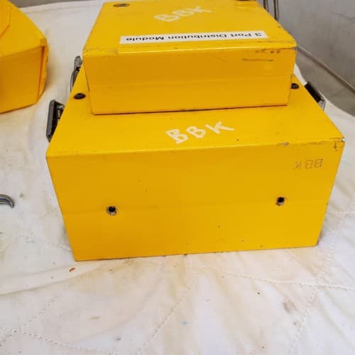 Clayton 3 Port Distribution Module for Electric DustMaster Vacuum LOT-670 - Thumbnail 5