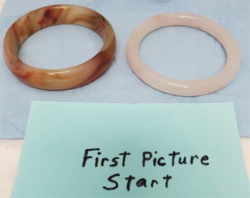 Set of 2 Natural Agate Carnelian & White Moonlight bangle - Image 1