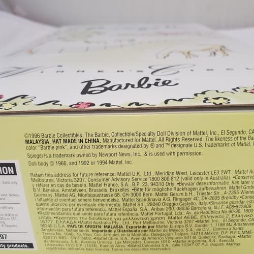 Barbie 1998 - Spiegel Winners Circle Barbie Doll Limited Edition - Thumbnail 7