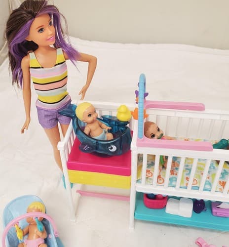 Mattel Nap 'n' Nurture Nursery Barbie Skipper Babysitters Playset - Thumbnail 3