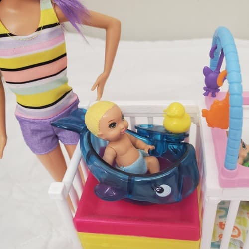 Mattel Nap 'n' Nurture Nursery Barbie Skipper Babysitters Playset - Thumbnail 7