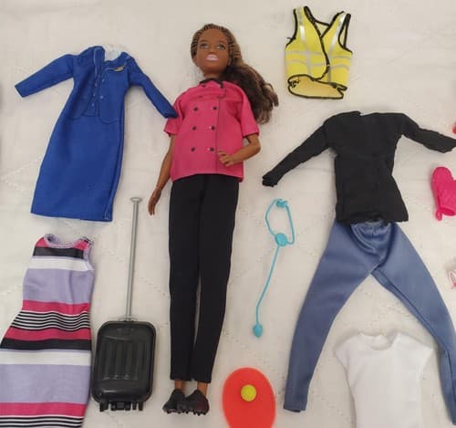Barbie Dream Careers Barbie Doll Fashion Outfits with Accessories - Thumbnail 2