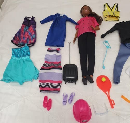 Barbie Dream Careers Barbie Doll Fashion Outfits with Accessories - Thumbnail 9