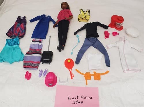 Barbie Dream Careers Barbie Doll Fashion Outfits with Accessories - Thumbnail 11