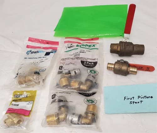 Lot of Sharkbite Everbilt Plumbing Pipe Fittings Elbows - Image 1