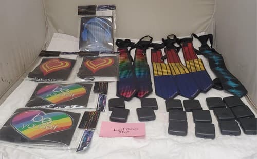 Lot of 11 Cybwear Electro-Luminescent Panel & Sound Activated flashing LED Ties - Thumbnail 15