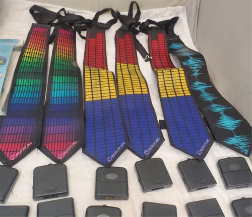 Lot of 11 Cybwear Electro-Luminescent Panel & Sound Activated flashing LED Ties - Thumbnail 7