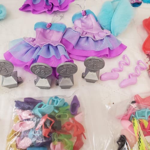 Mattel Barbie Hugs 'n Horses Barbie and Chelsea Blonde Playset #2 Tub - Thumbnail 12