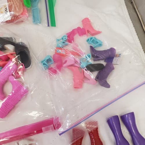 Mattel Barbie Hugs 'n Horses Barbie and Chelsea Blonde Playset #2 Tub - Thumbnail 19