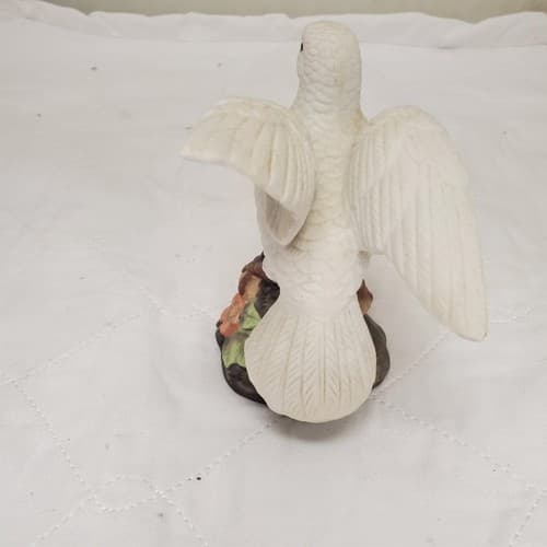 White Dove Ceramic Porcelain Figurine #1 - Thumbnail 3